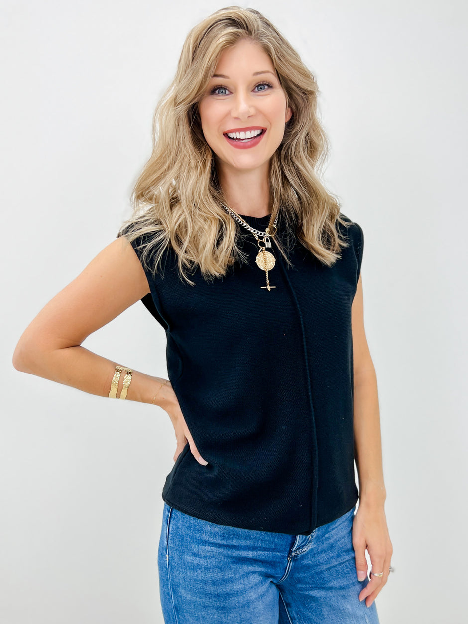 Center Seam Sleeveless Sweater Top