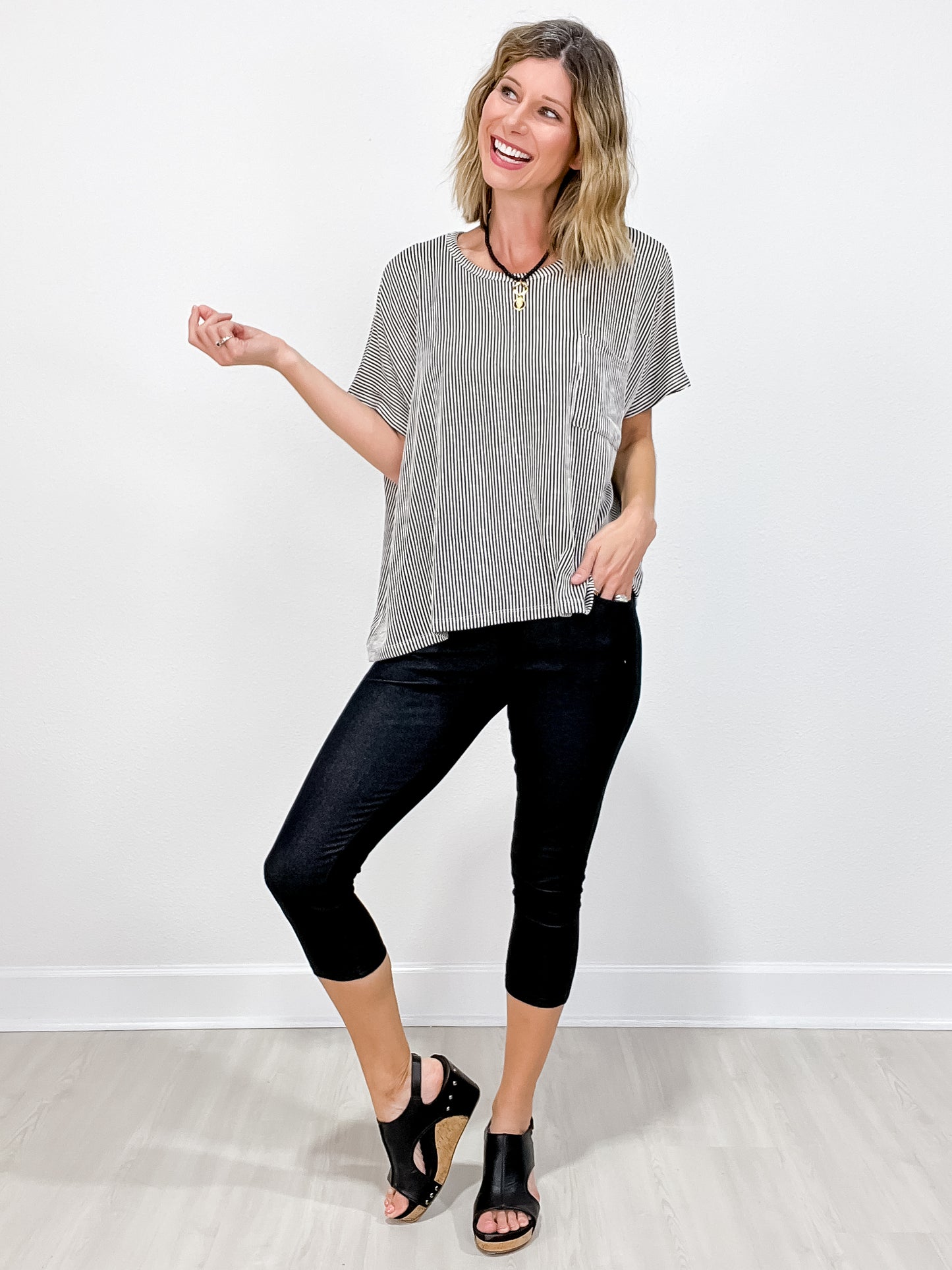 Women's Classic Solid Capri Jeggings