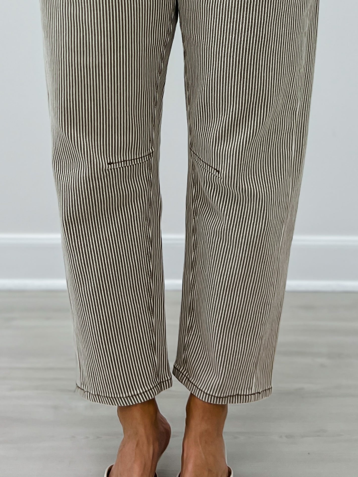 Stiped Stone Washed Barrel Pants With Belt