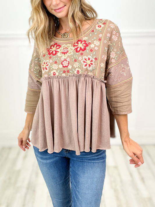 BABYDOLL EMBROIDERY TOP