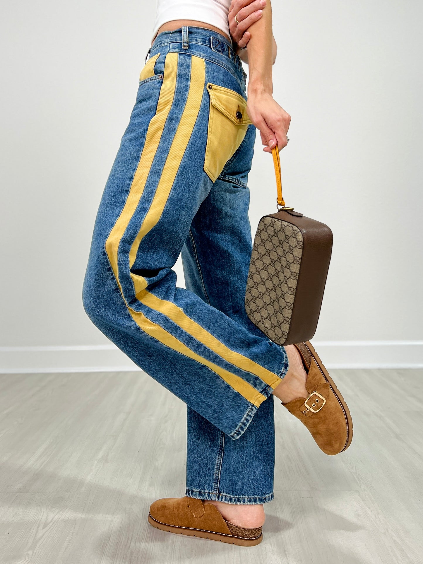 Color Band Double Line & Pocket Detailed Washed Denim Pants