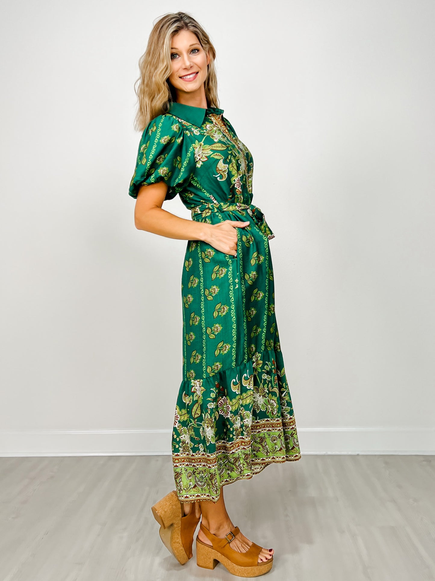Botanical Print Short Puff Sleeve Midi Dress