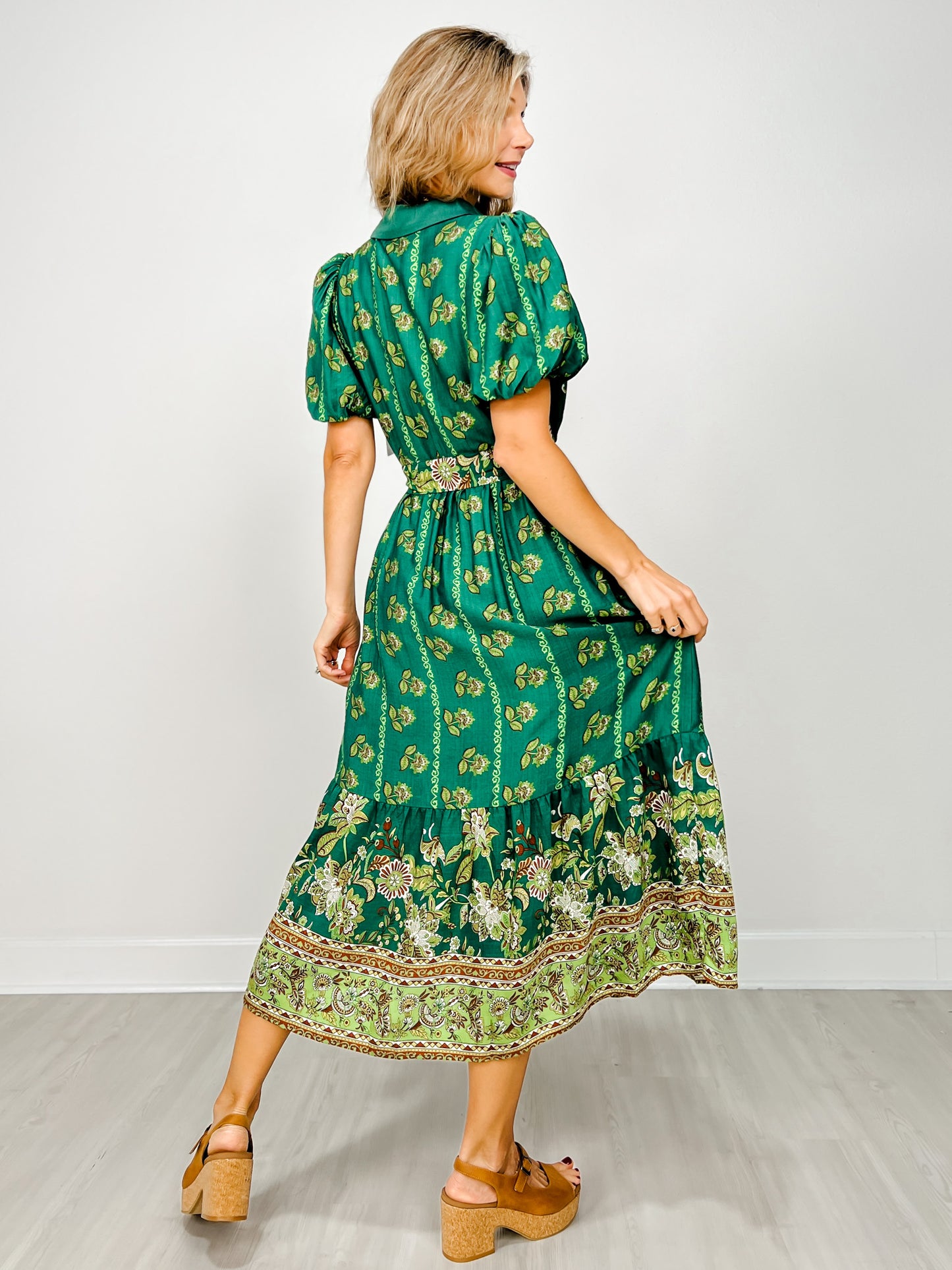 Botanical Print Short Puff Sleeve Midi Dress