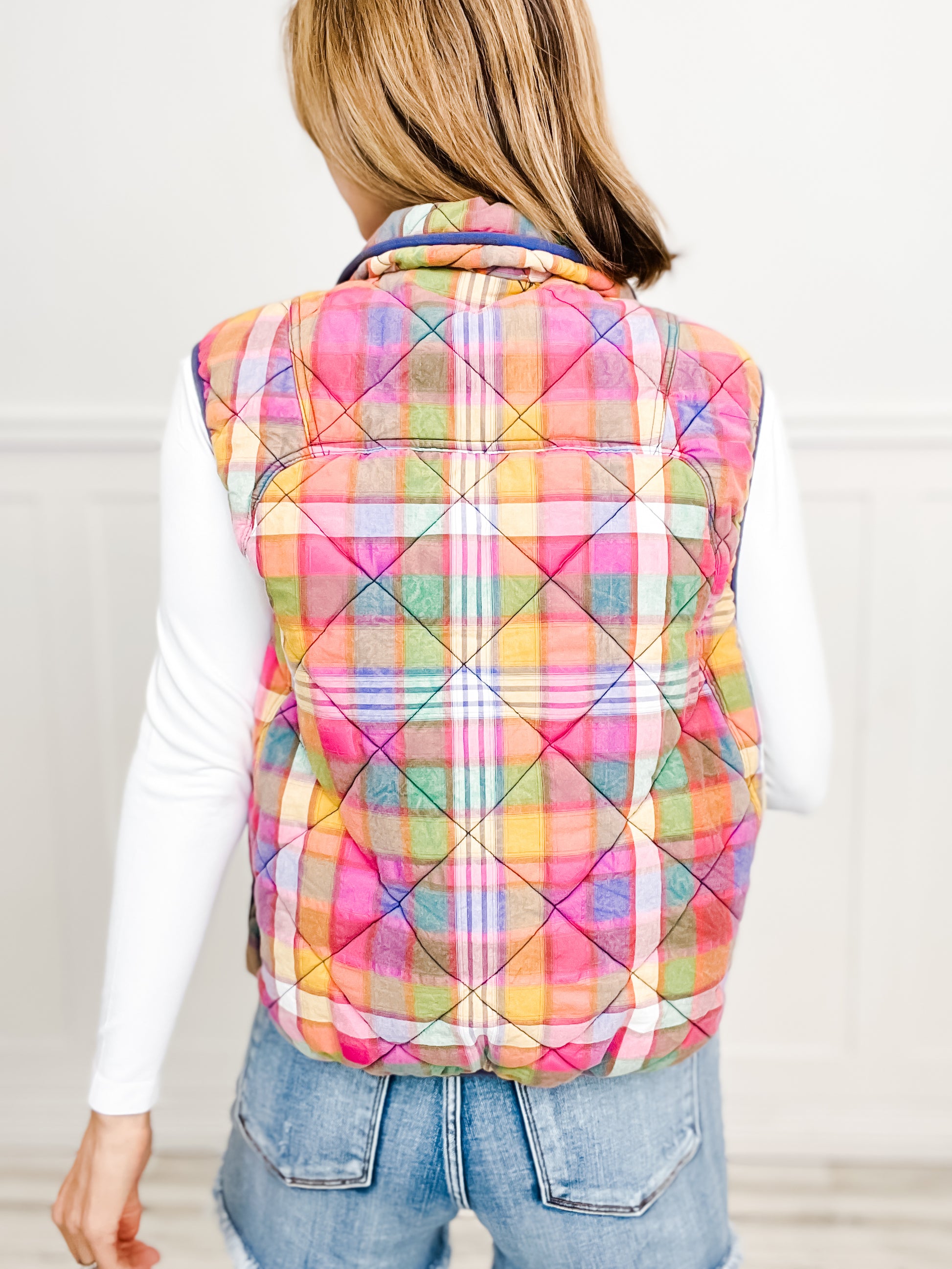 SEAM POCKETS WINDBREAKER QUILTED VEST