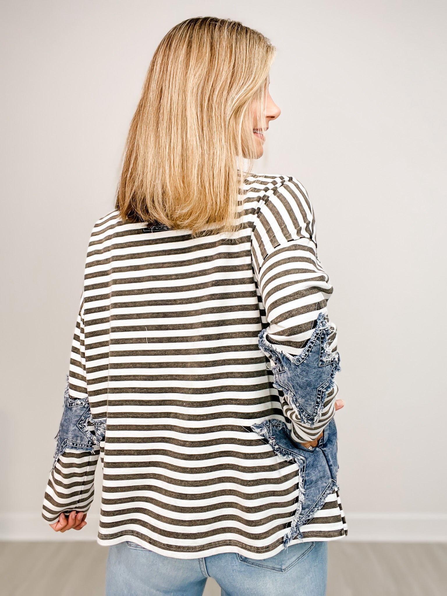Star Patch Work Striped Top with Side Pockets