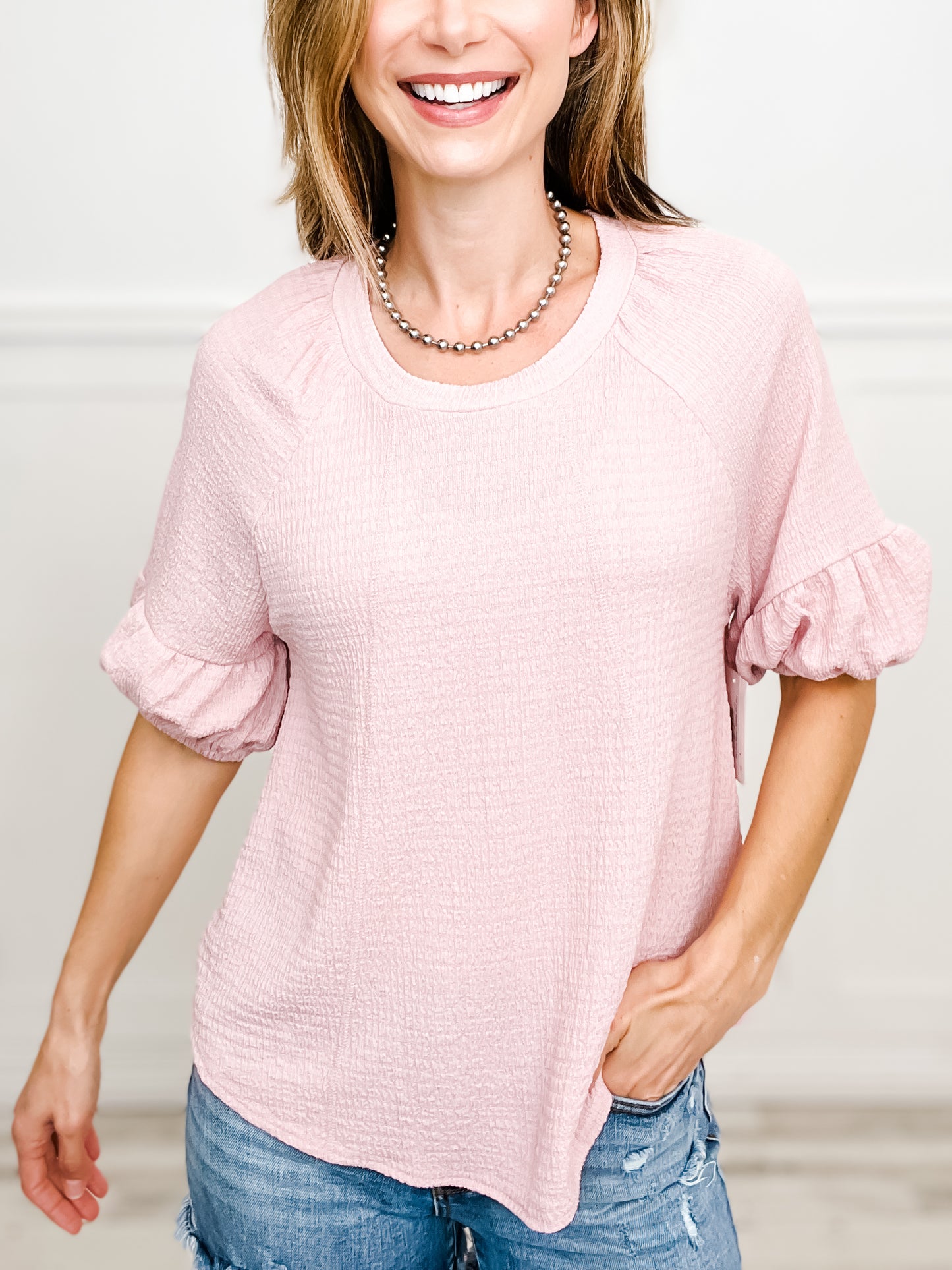 Half Puff Sleeve Crinkle Knit Top