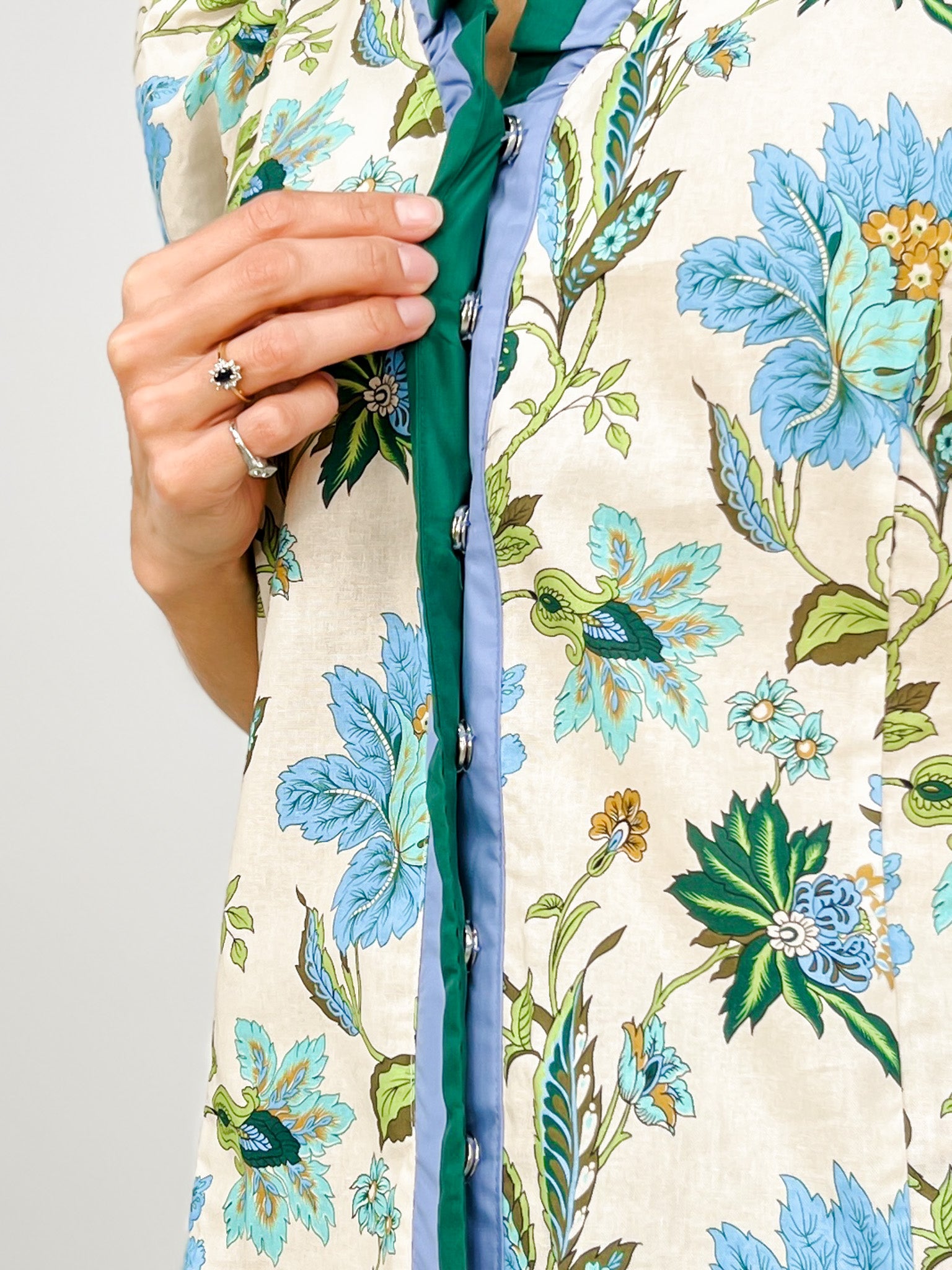 Floral Print Puff Sleeve Top