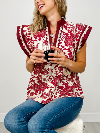 Floral Print Flutter Sleeve Top with Scallop Trim