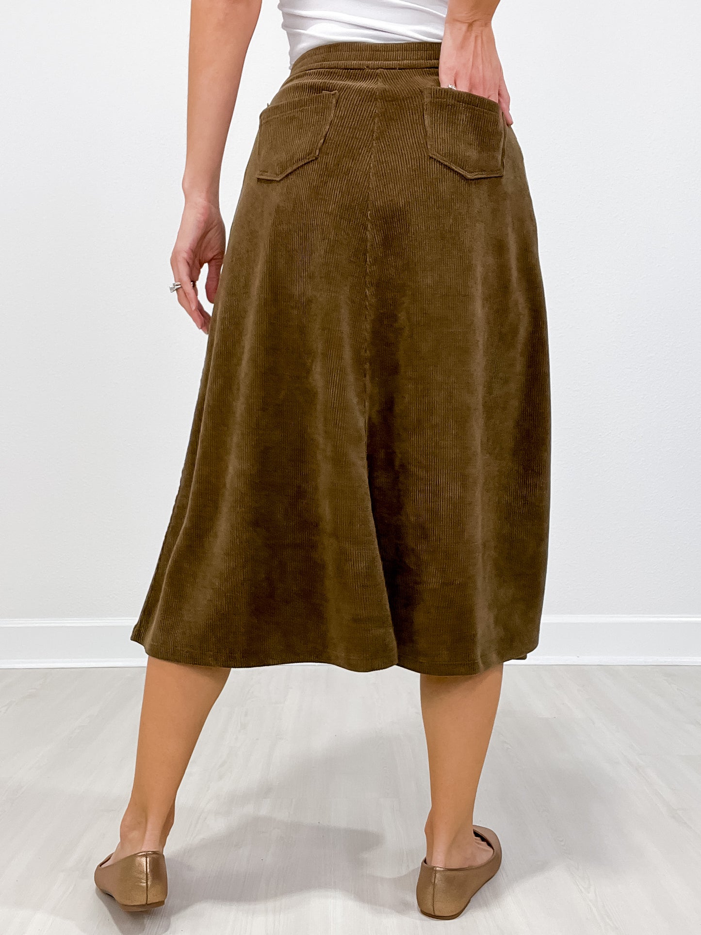 Relaxed Fit Ribbed Corduroy Flared Skirt