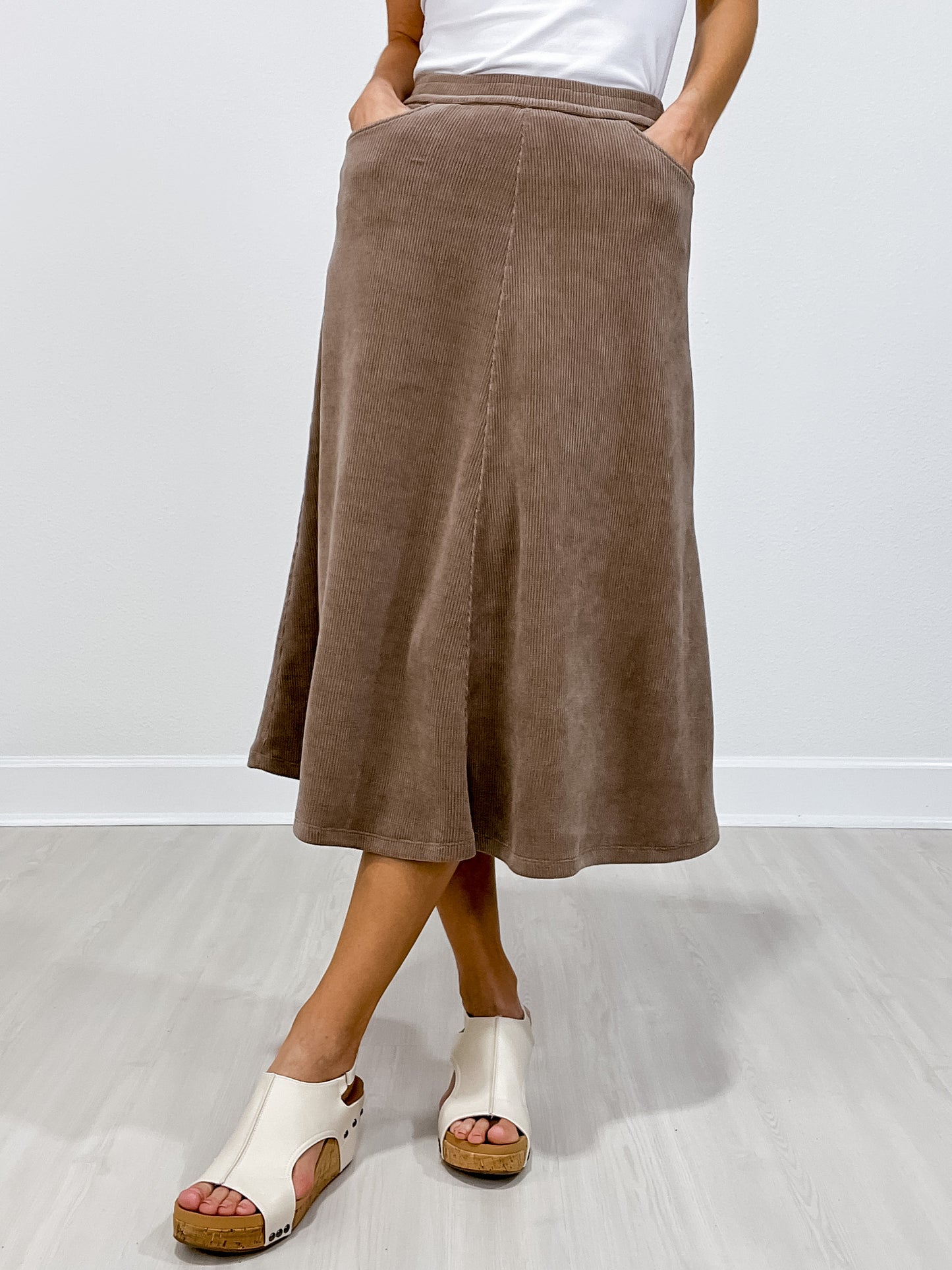 Relaxed Fit Ribbed Corduroy Flared Skirt