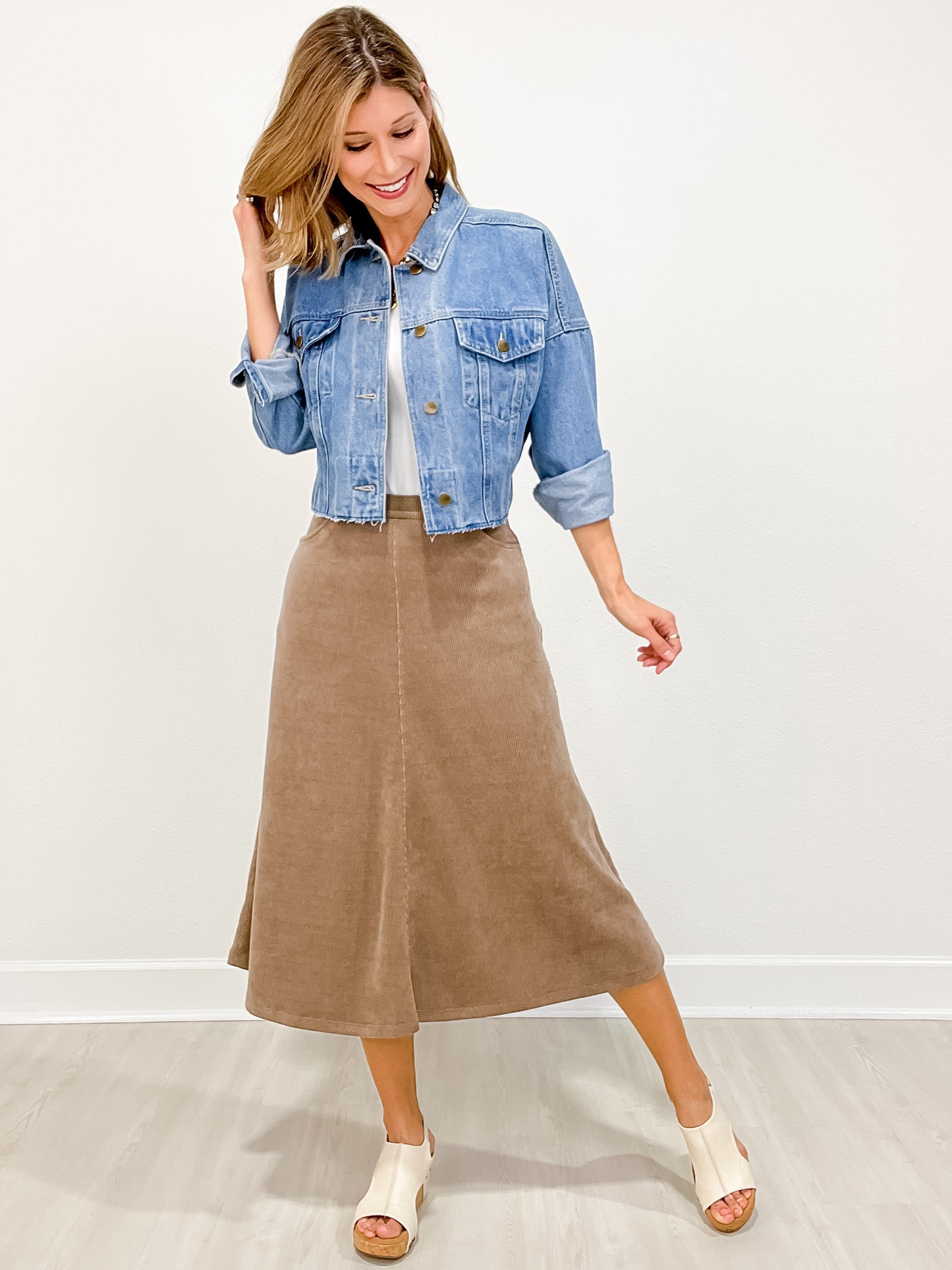 Relaxed Fit Ribbed Corduroy Flared Skirt