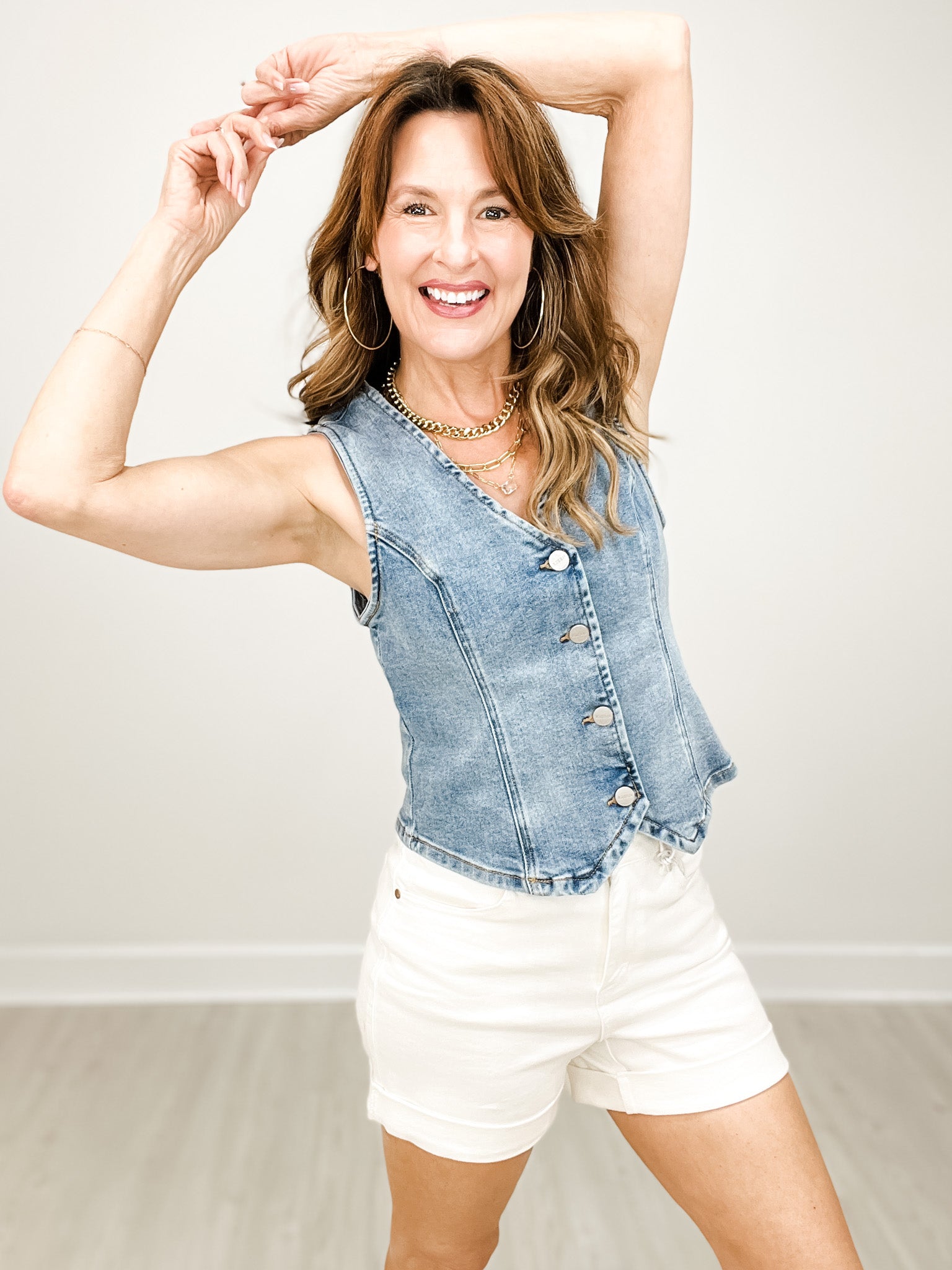 Risen V-Neck Denim Sleeveless Button Down Vest