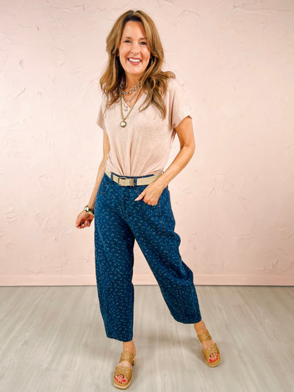 Washed Floral Print Barrel Leg Denim Pants