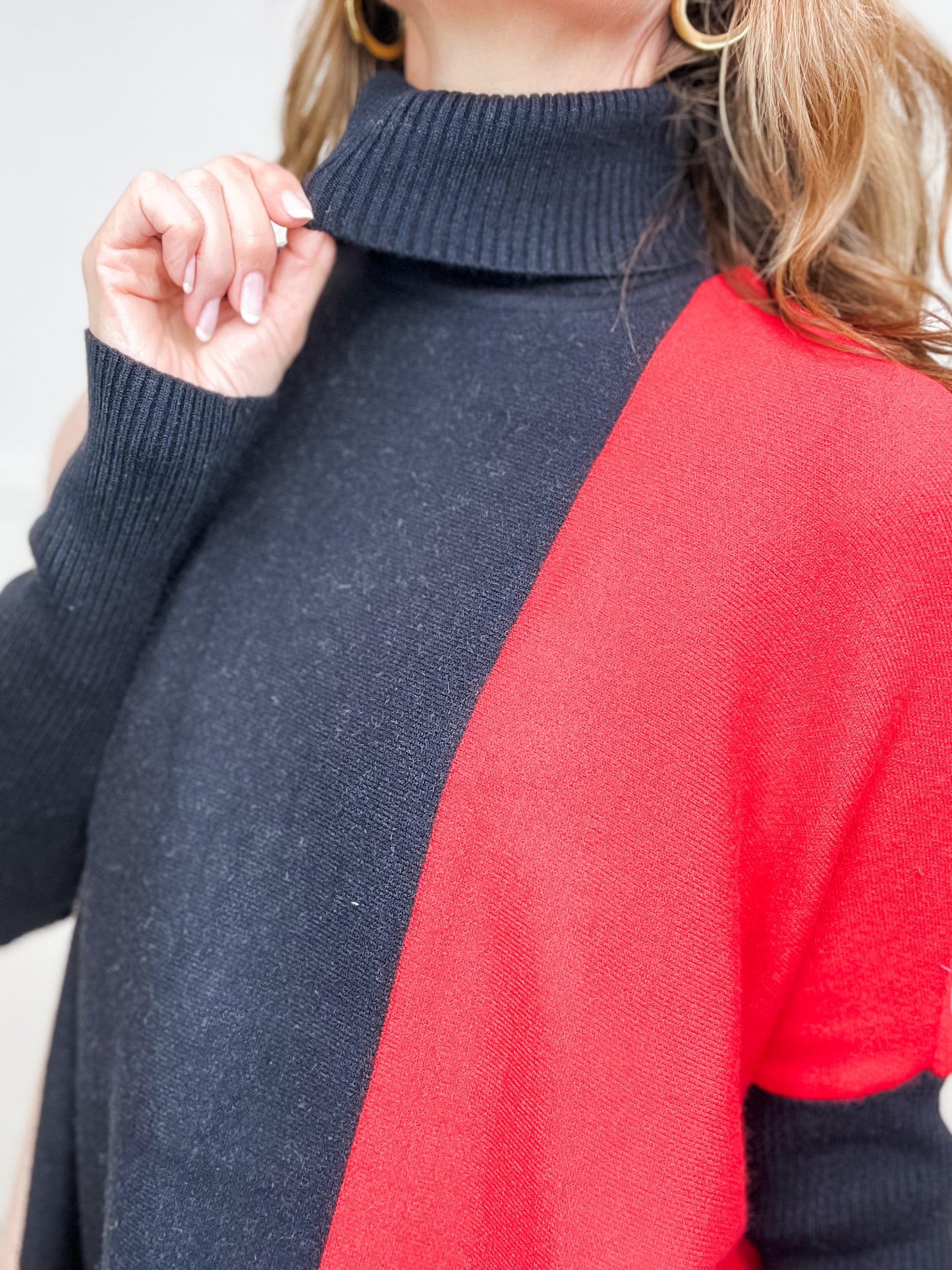 Color Block Turtle Neck Tunic Length Sweater