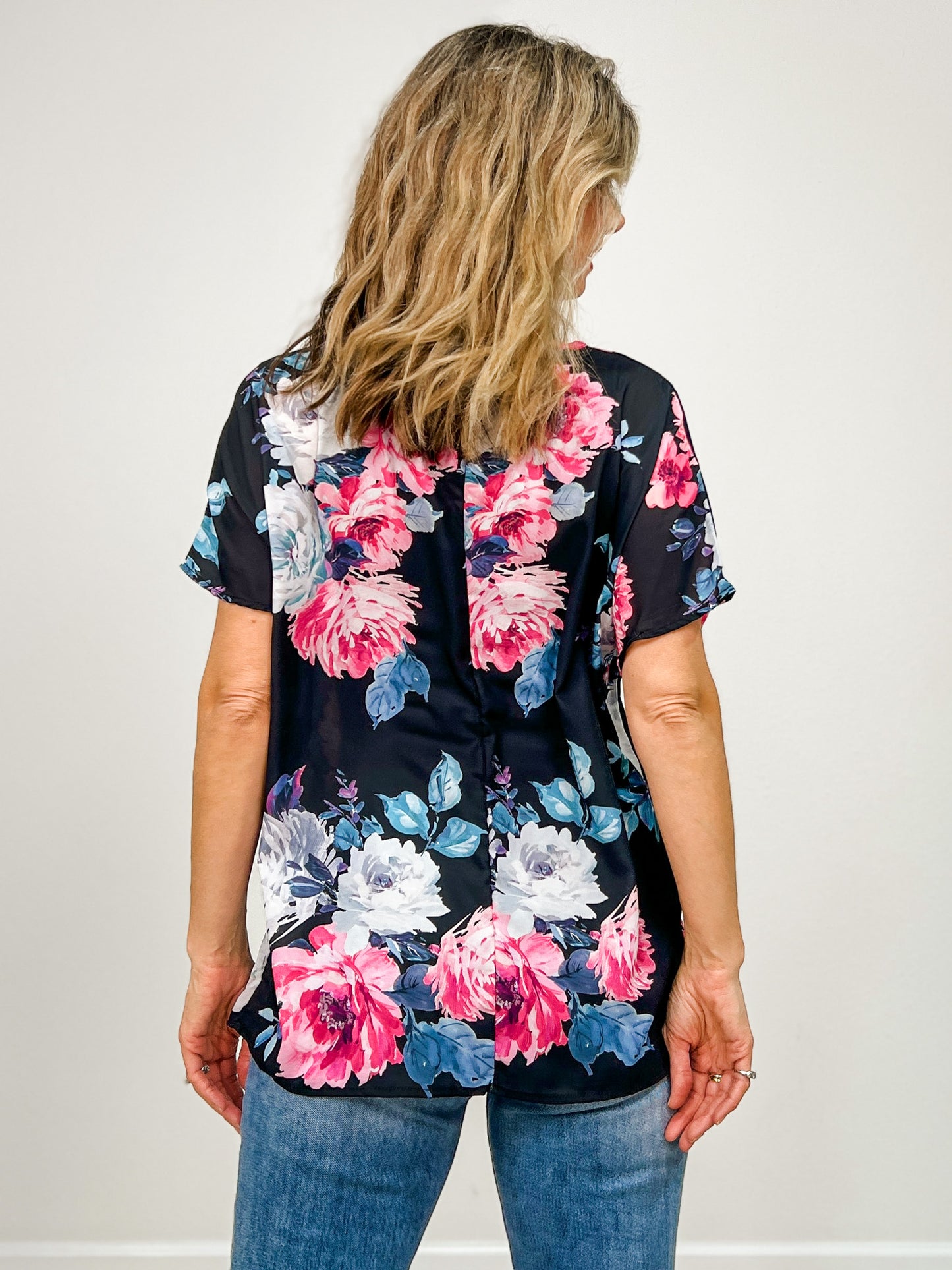 Floral Print Relaxed Woven V Neck Top