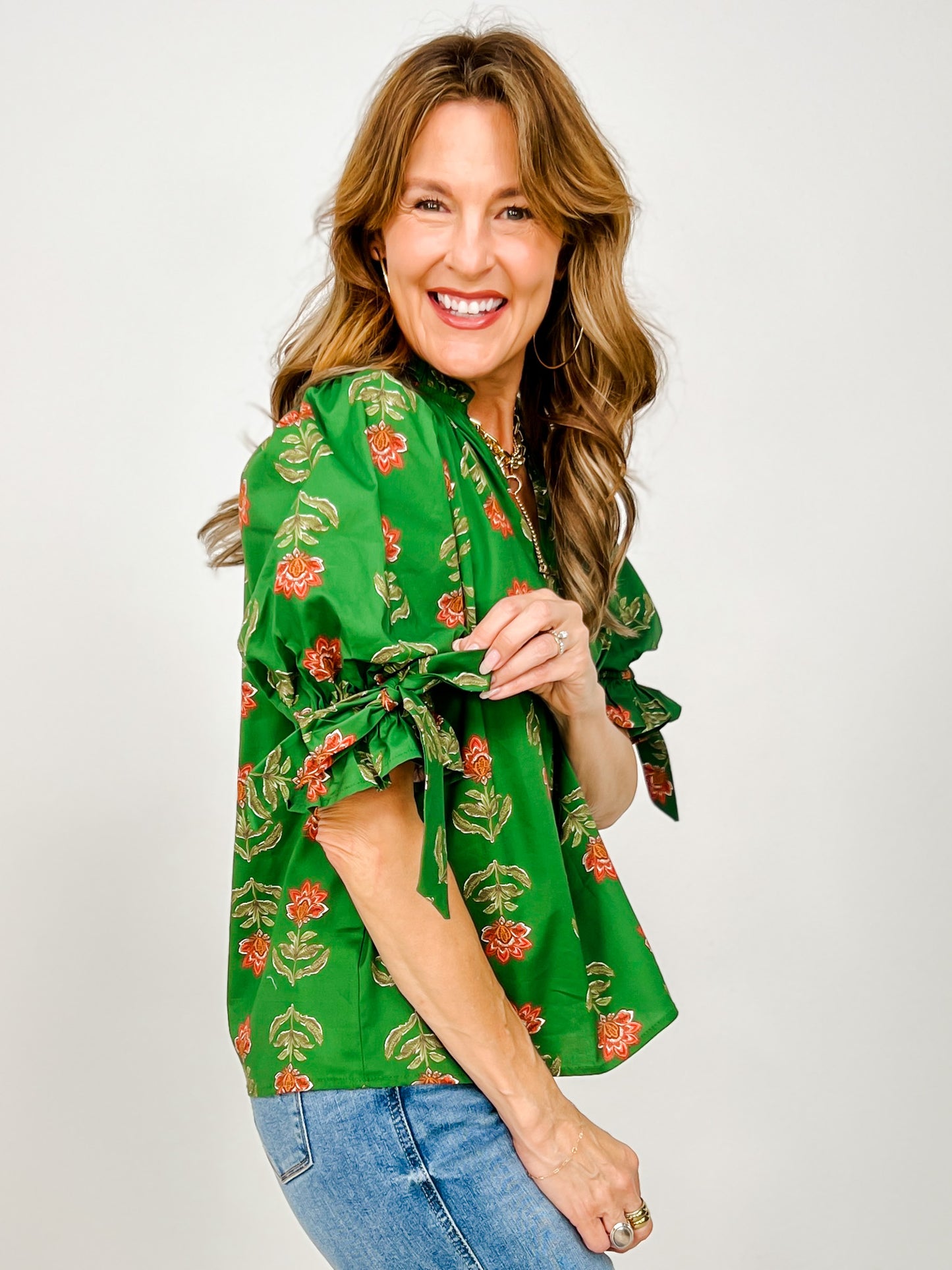 Floral Print Split Ruffle Neck Top with Bubble Sleeves