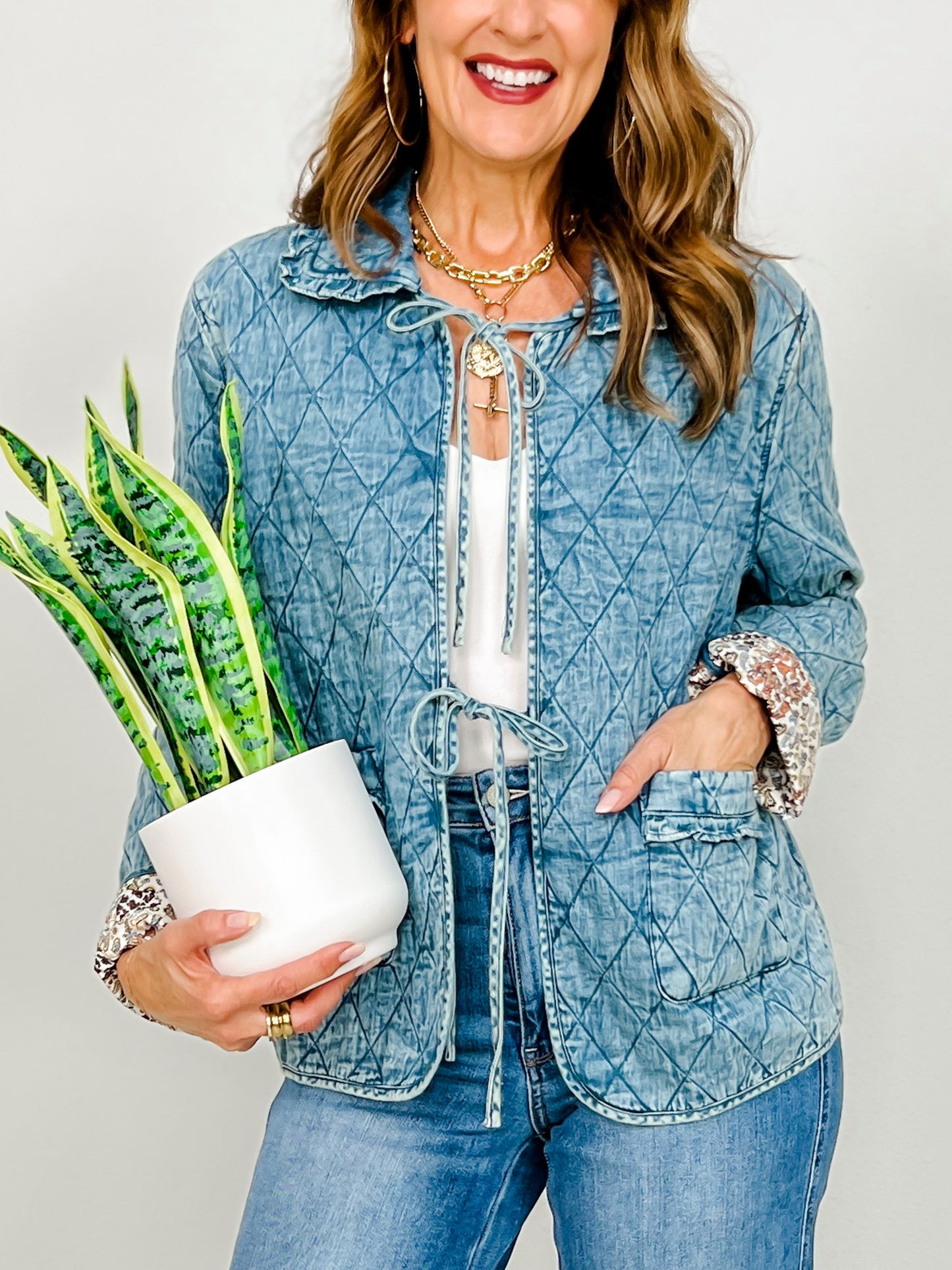 Bow Front Quilted Denim Washed Jacket
