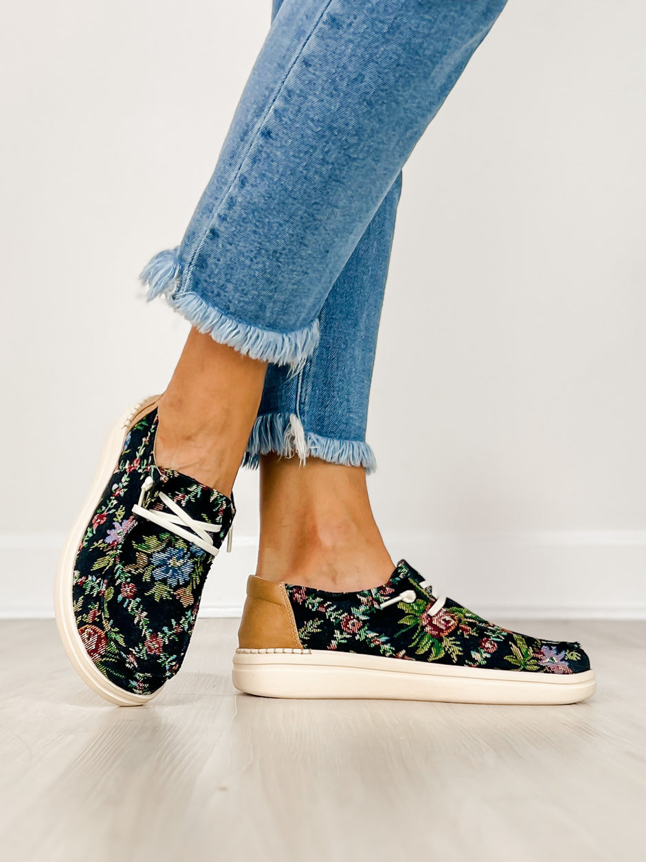 Corkys Kayak 2 in Black Brocade Floral