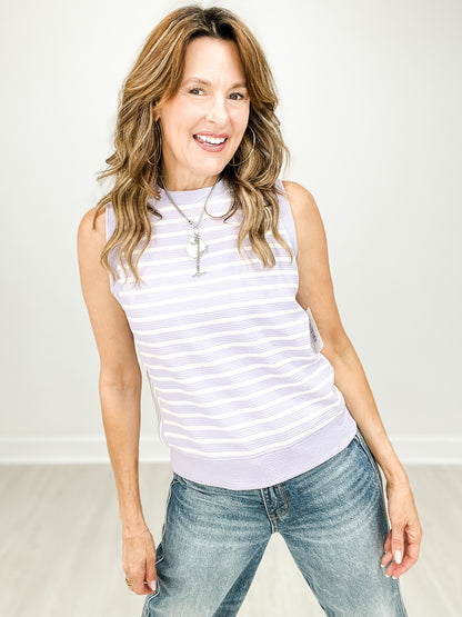 Sleeveless Round Neck Cloudy Knit Cropped Top