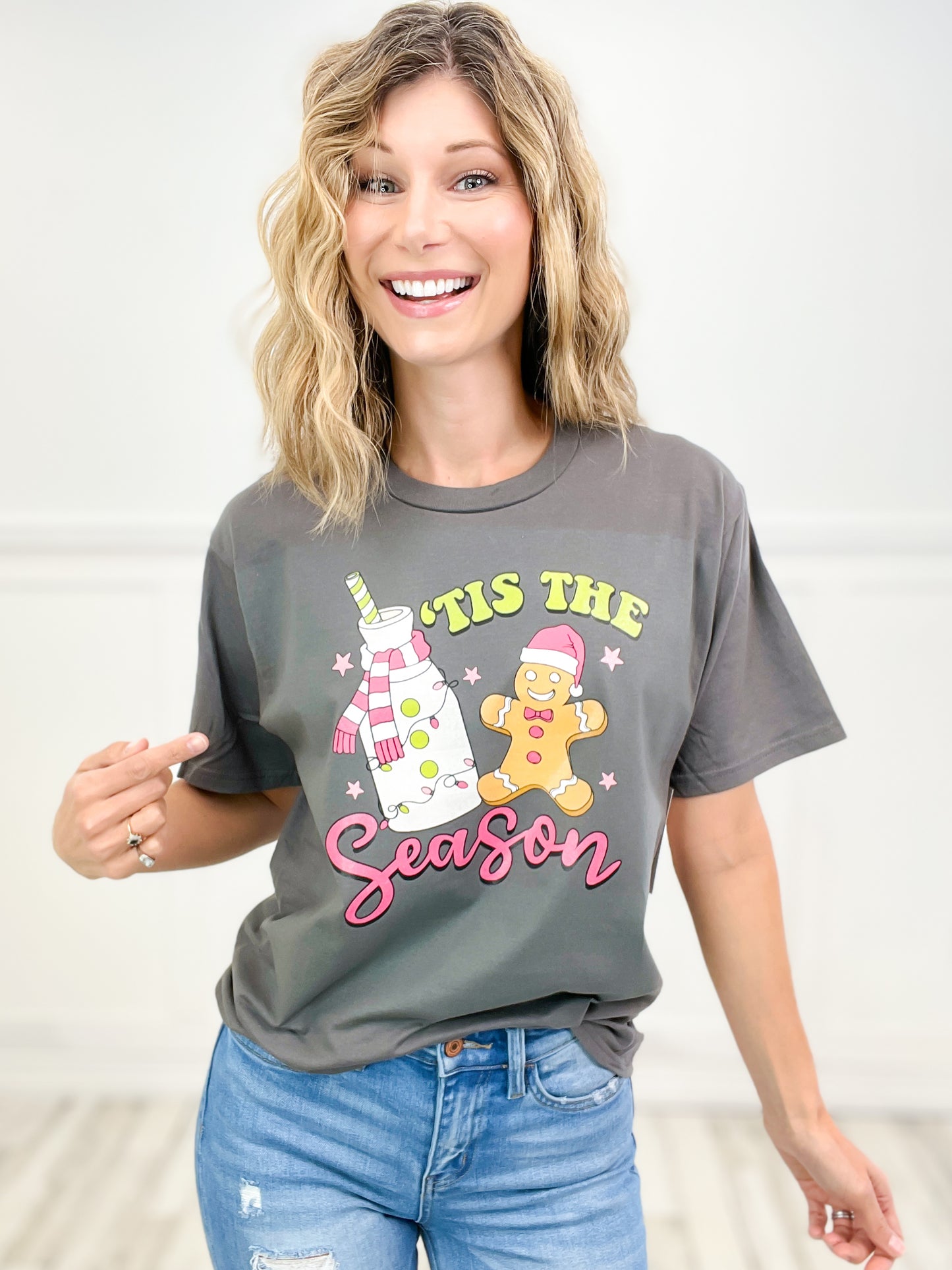 Tis The Season Gingerbread Graphic Tee