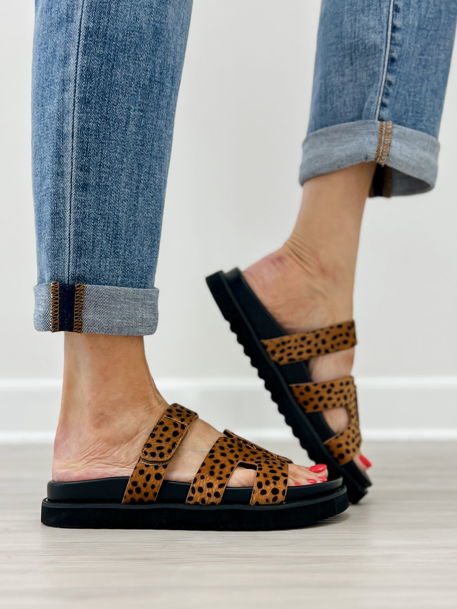 Good Choice Emery Sandals in Leopard Print