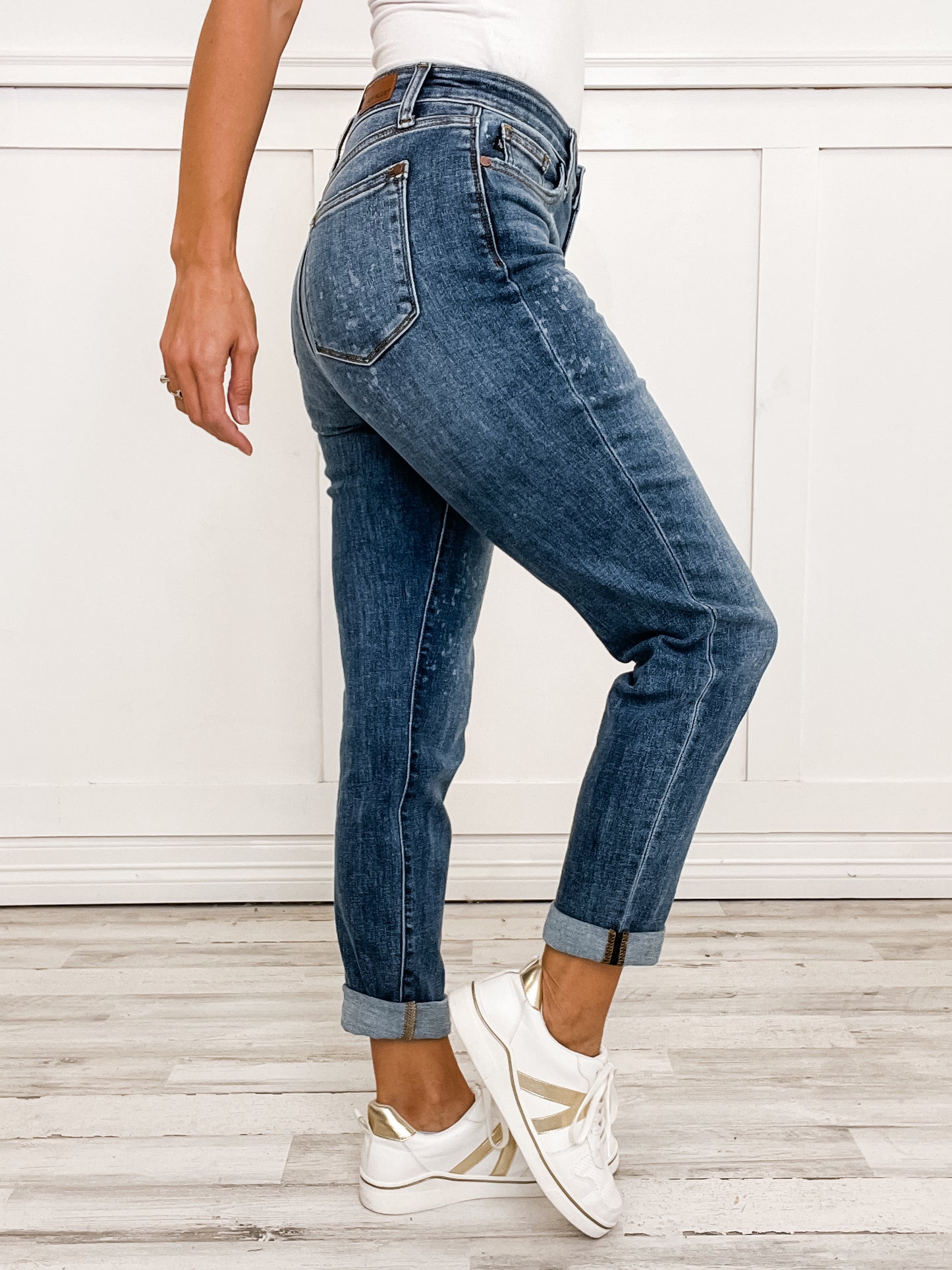 Judy Blue LEGEND Hi-Rise Bleach Splash Boyfriend Jeans