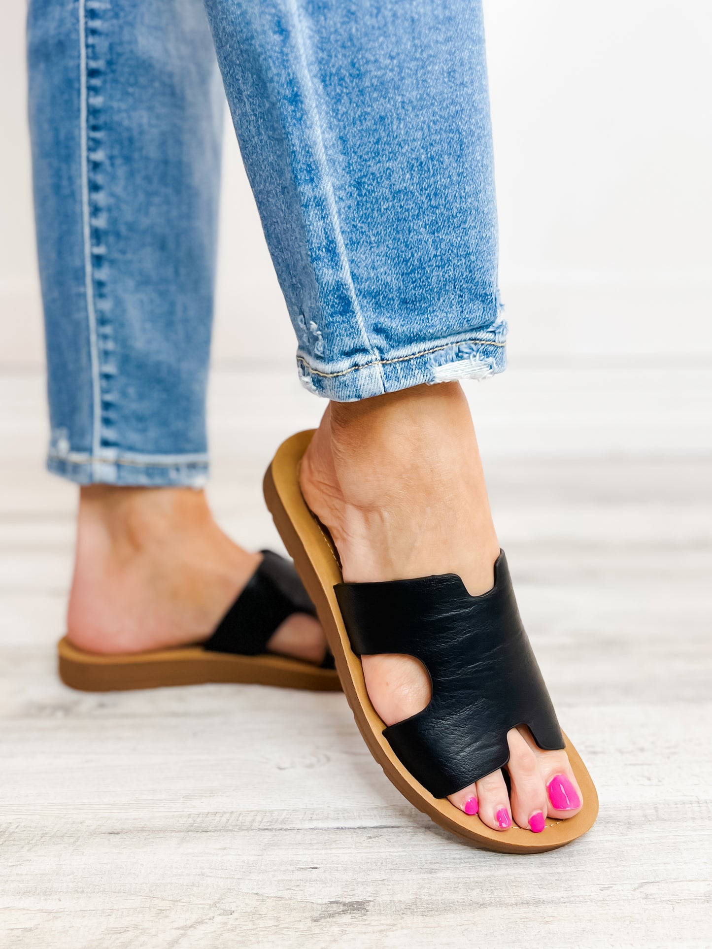 Corkys Bogalusa Slip-On Sandals in Black Smooth