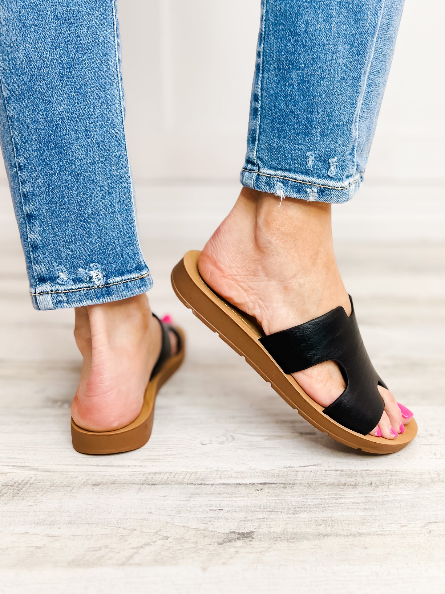 Corkys Bogalusa Slip-On Sandals in Black Smooth