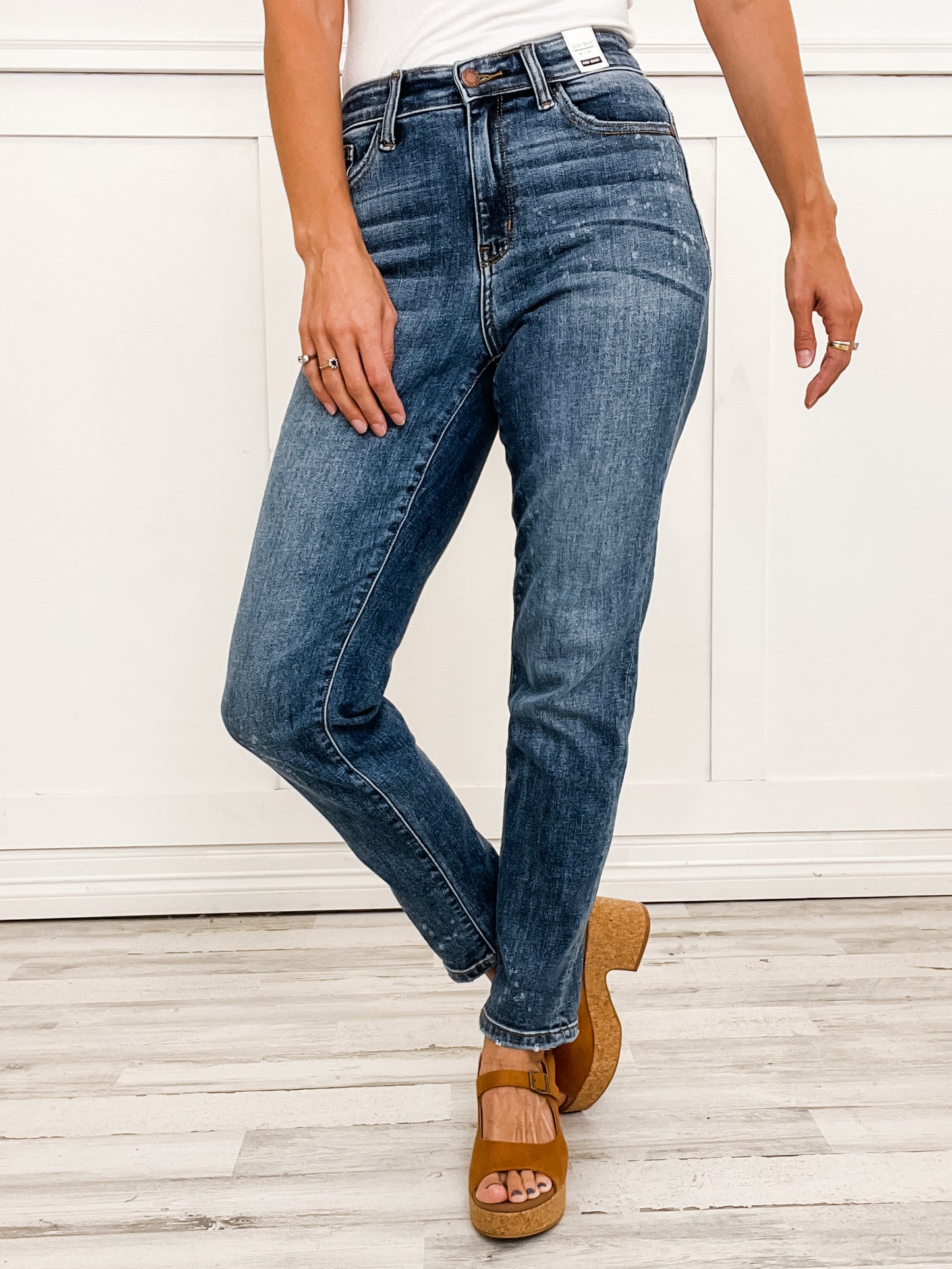 Judy Blue LEGEND Hi-Rise Bleach Splash Boyfriend Jeans