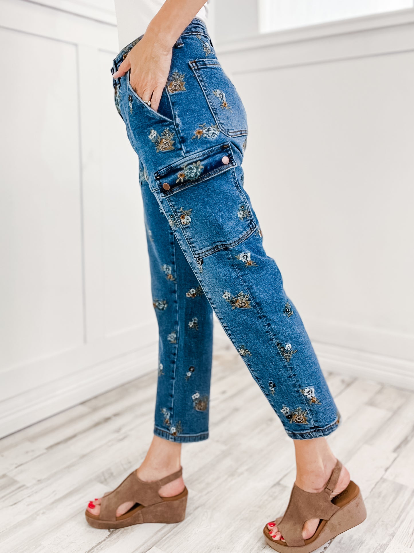 Flower Embroidered Denim Pants