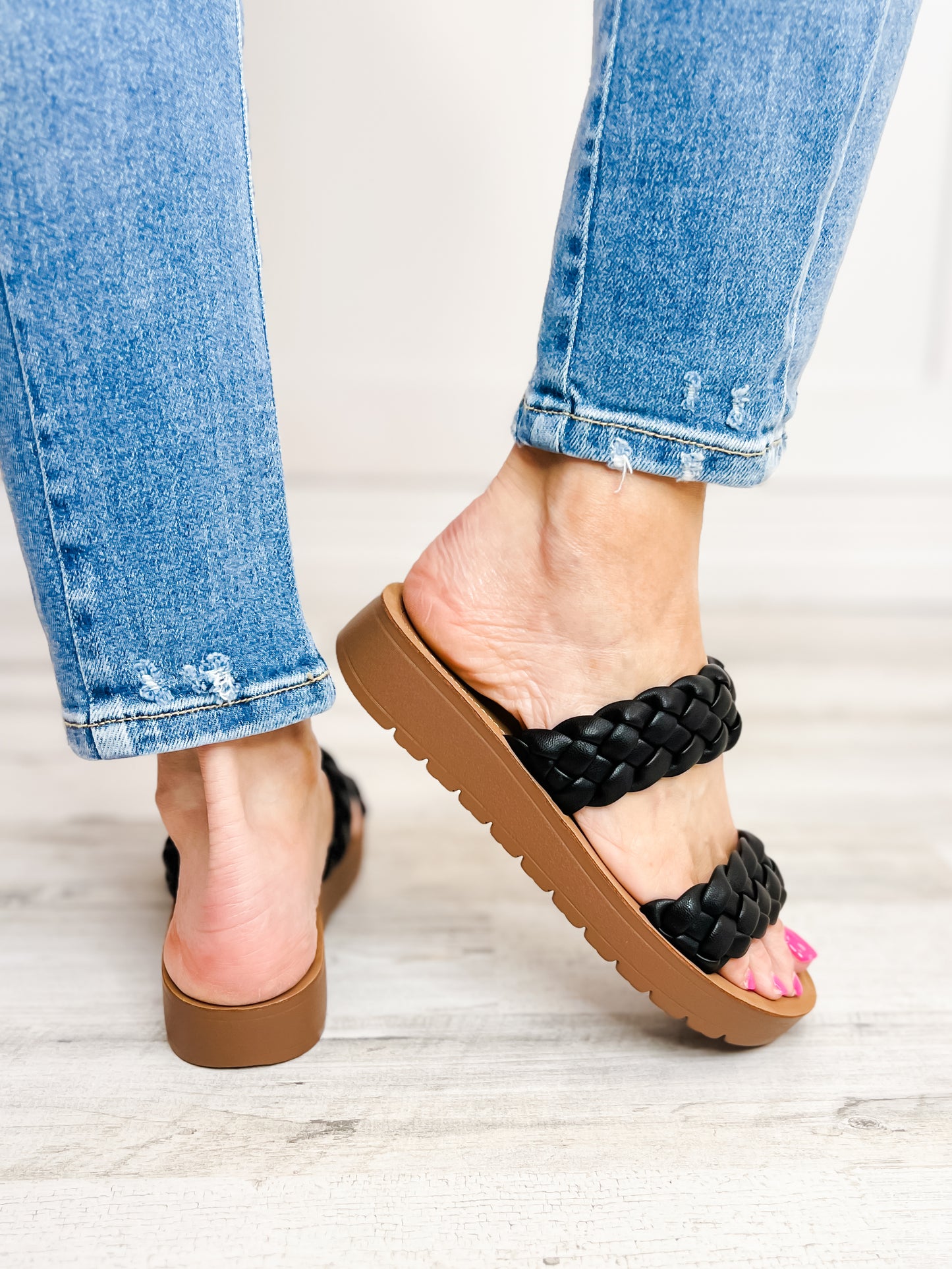 Corkys Wind It Up Slip-On Sandals in Black