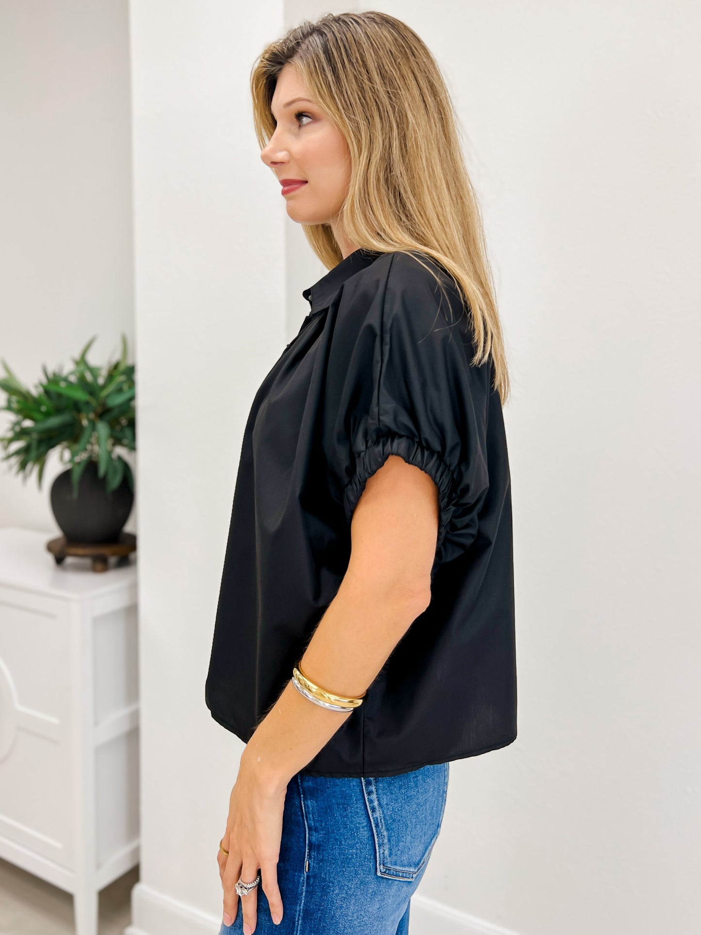 Solid Short sleeve Top With Embellished Button Detail