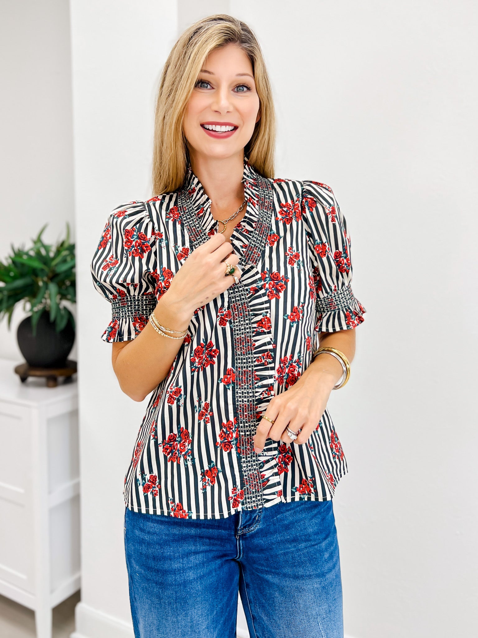 Strip Floral Short Puff Sleeve Top With Ruffle Neckline