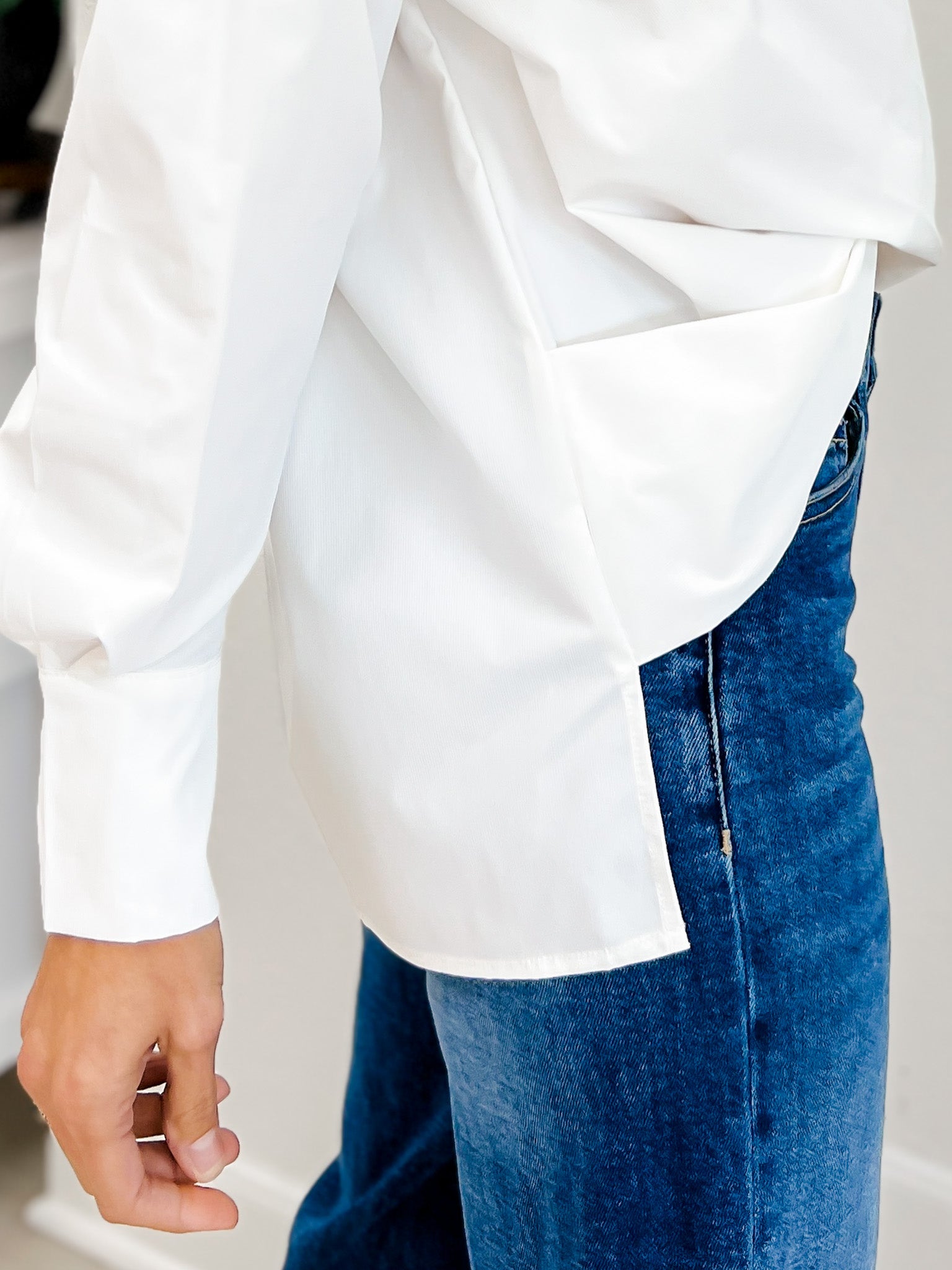 Poplin Roll-Up Long Sleeve Button Down Top