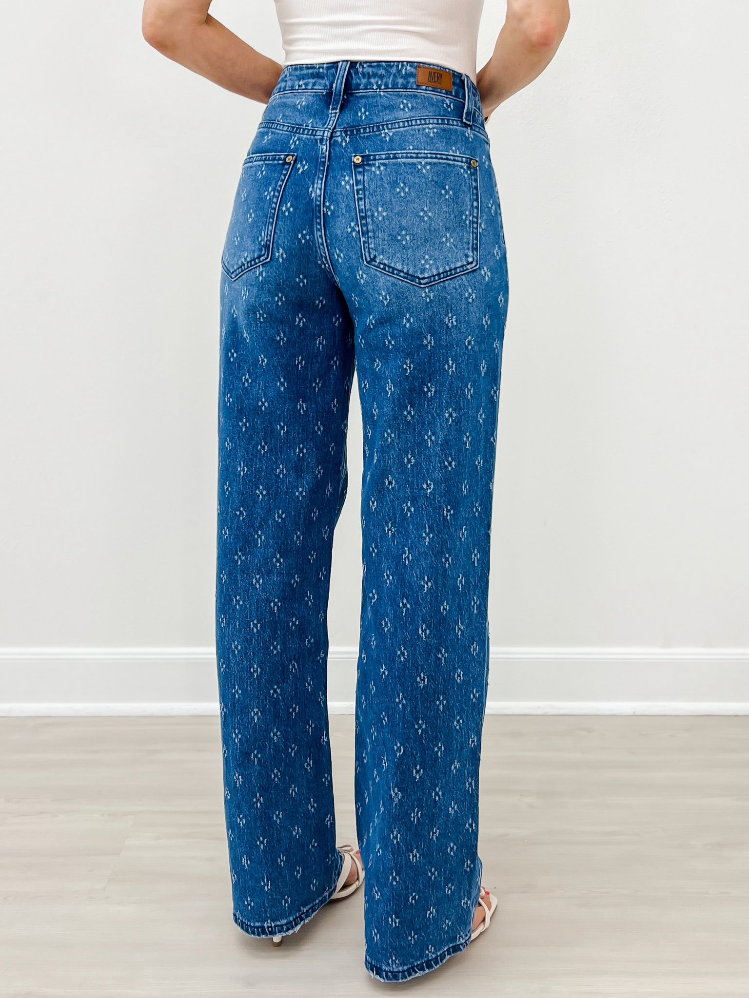 The Statement Straight - Textured Classic Blue