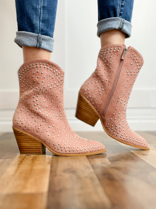 Corkys Lowlights Boots in Blush