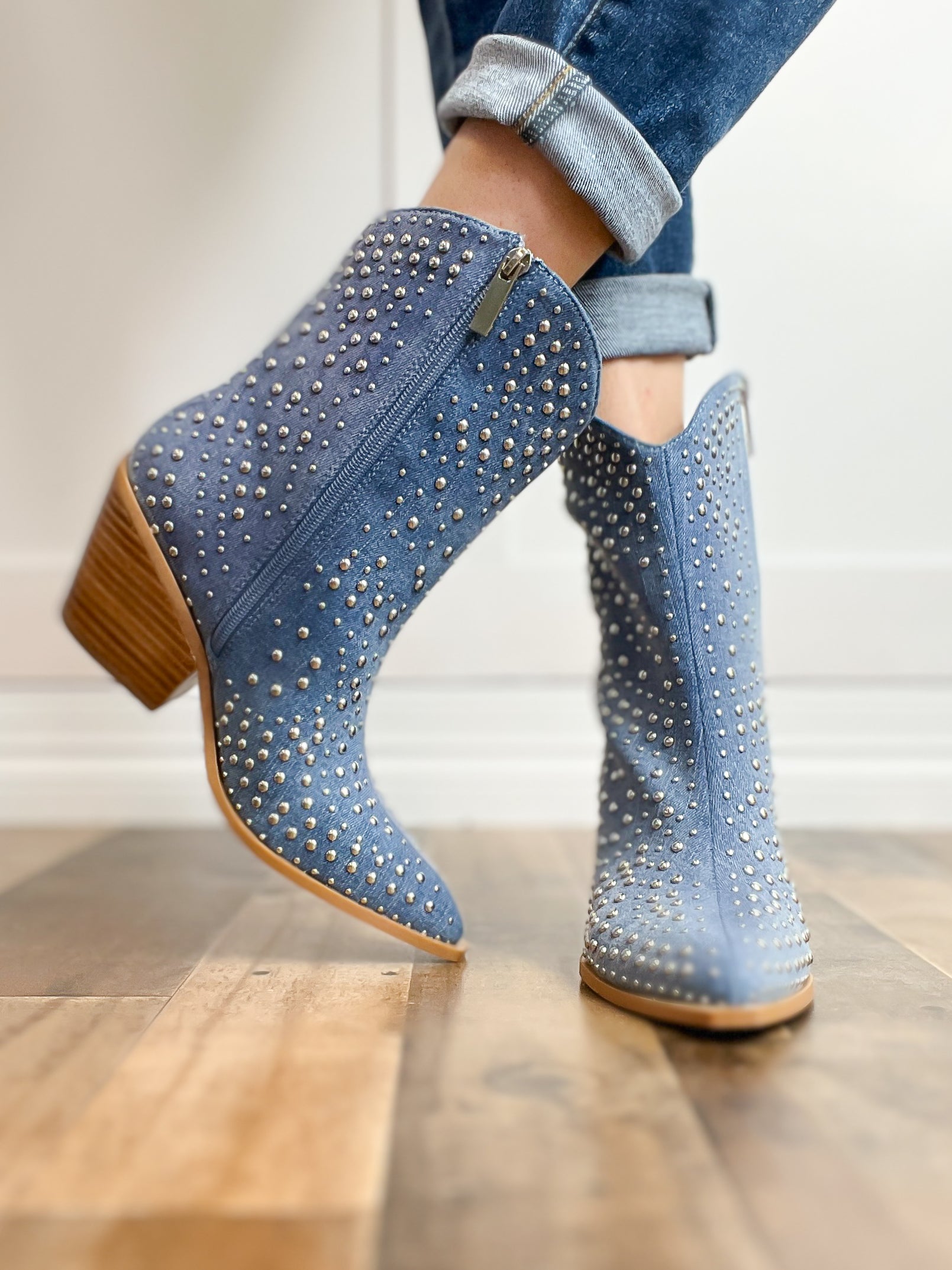 Corkys Just In Case White Crackle Boots