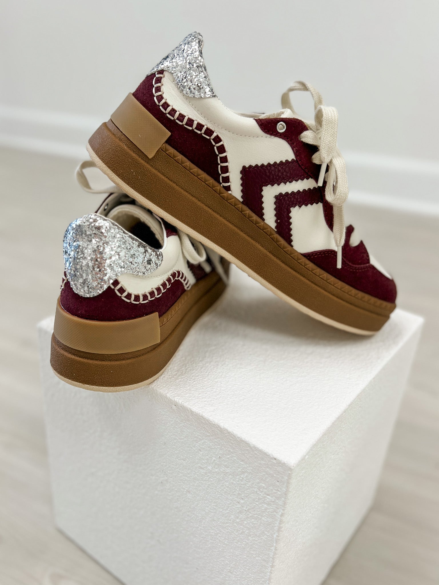 Oculus Platform Sneaker in Burgundy