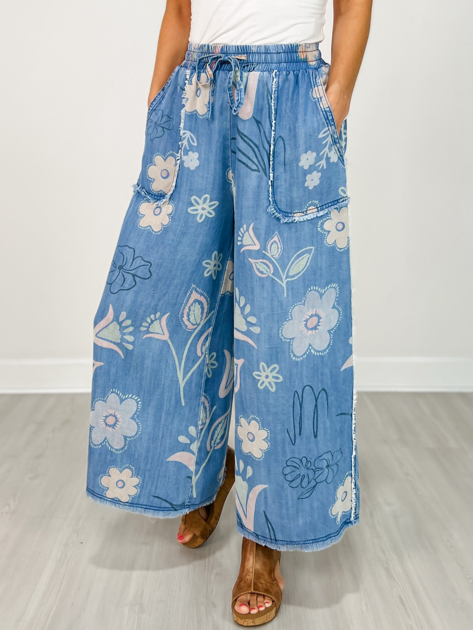 Floral Print Washed Chambray Wide Leg Pants