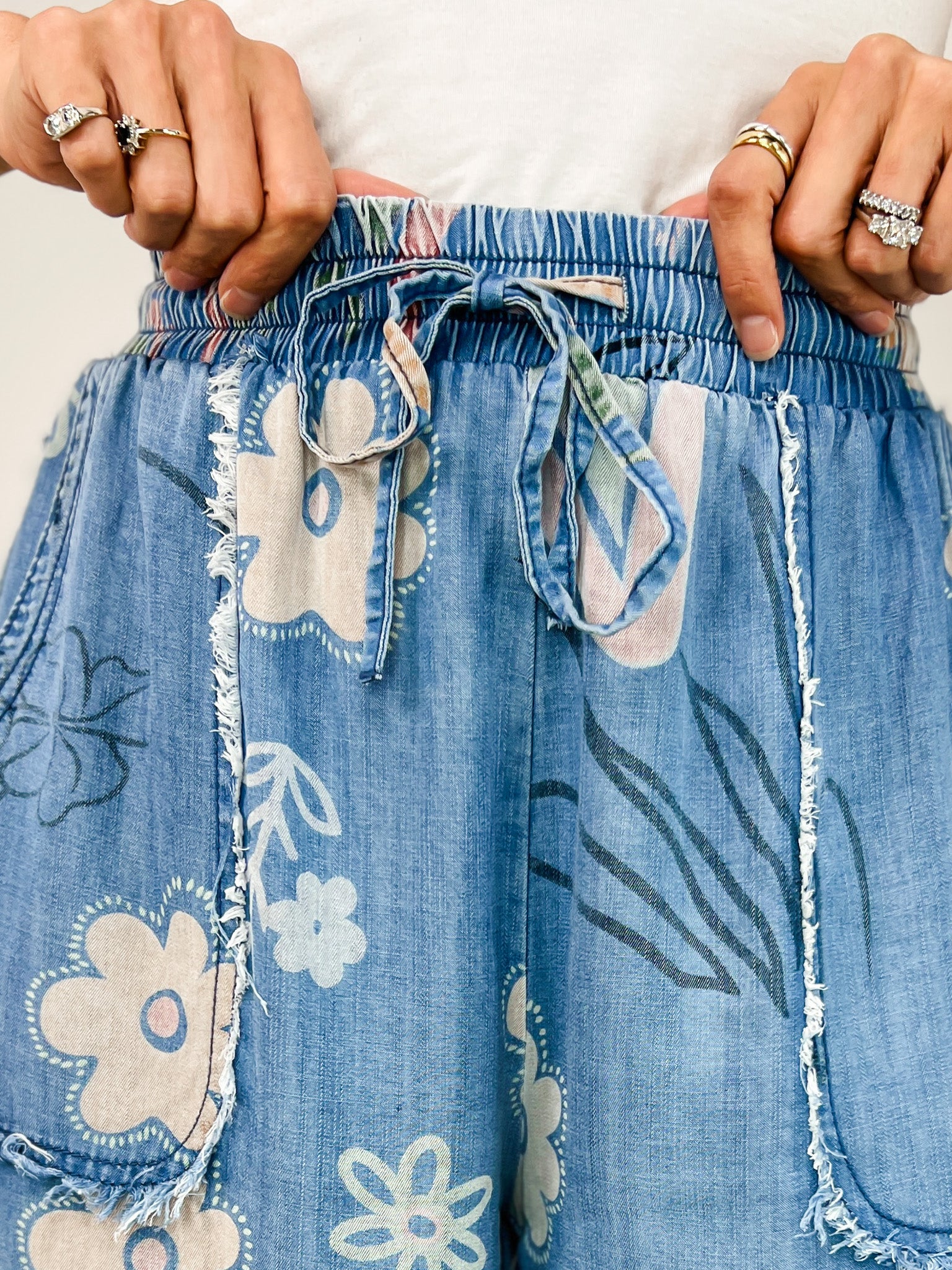 Floral Print Washed Chambray Wide Leg Pants