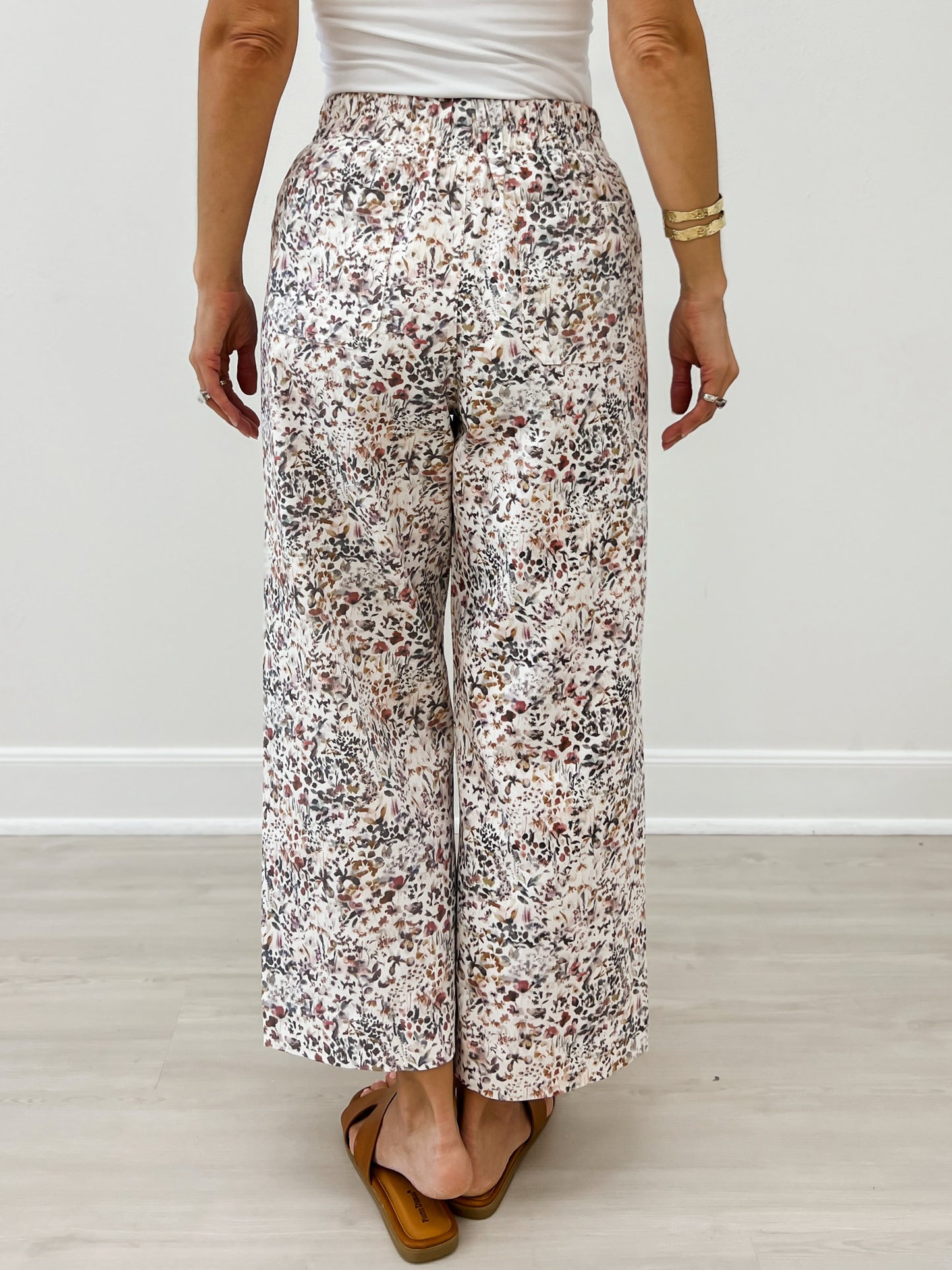 Wide Leg Floral Print Pants