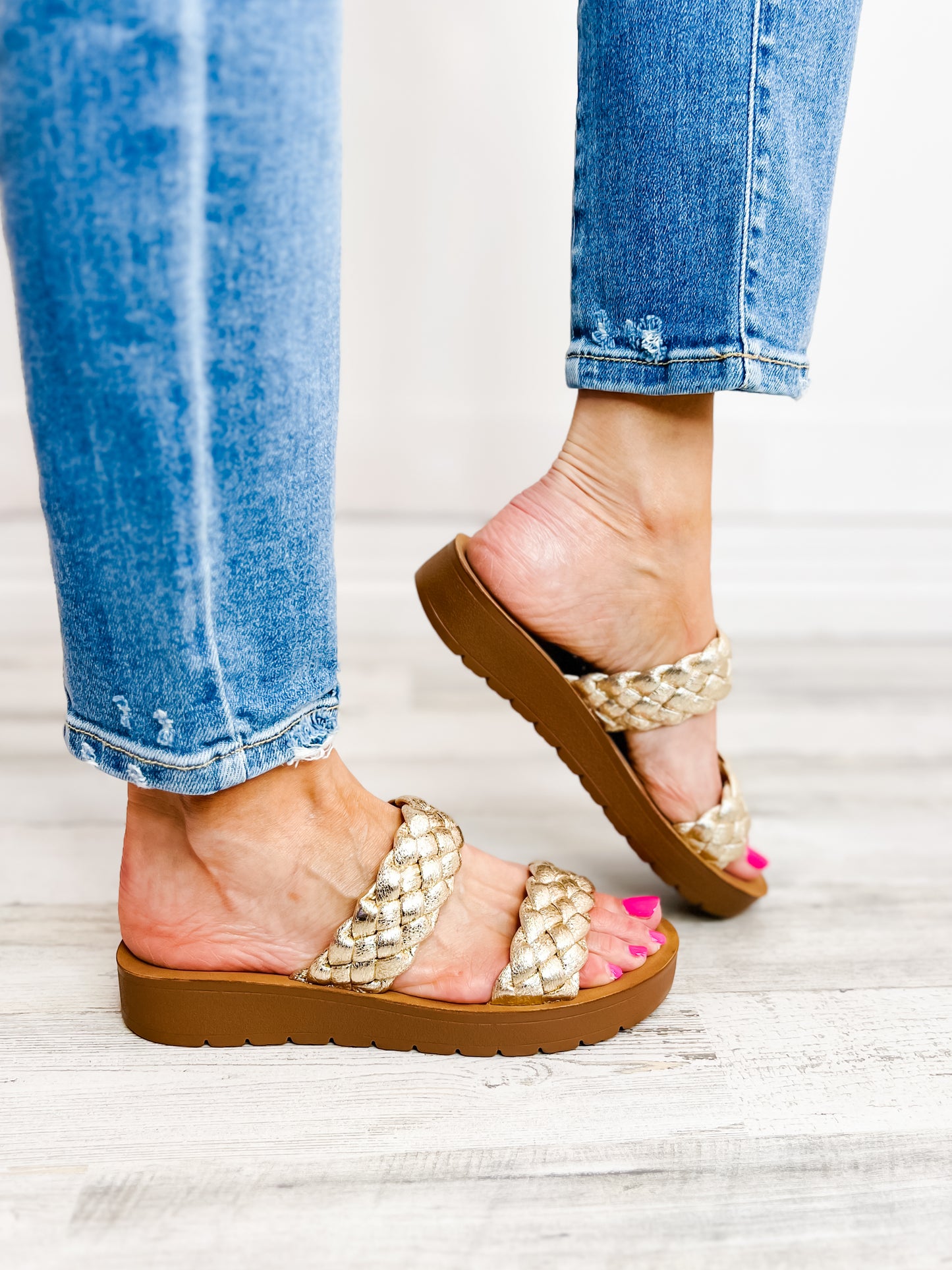 Corkys Wind It Up Slip-On Sandals in Gold