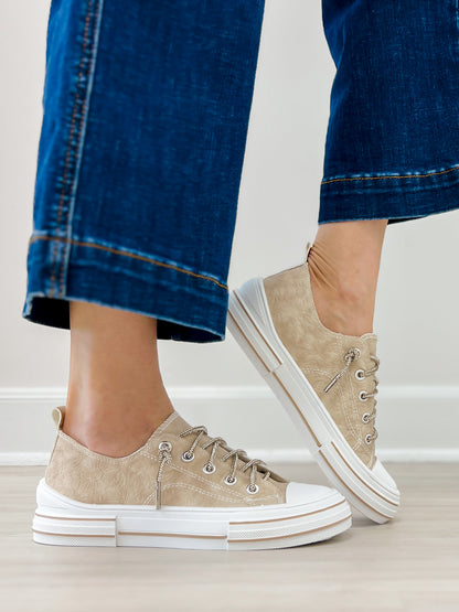 Very G Cream Aman Tooled Sneaker