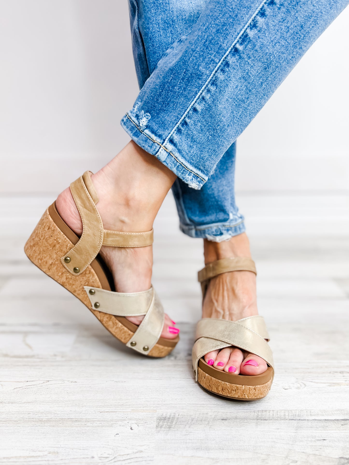 Corky's Kindle Wedge Sandal in Caramel