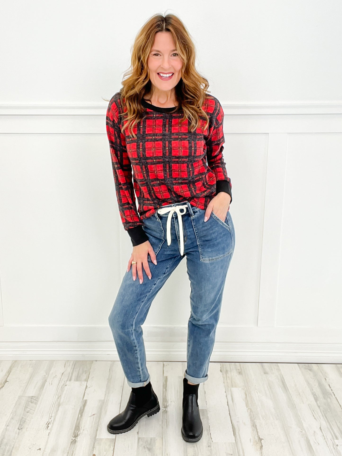 "Holiday Ready" Check Plaid Knit Sweater Pull-Over Contrast Top