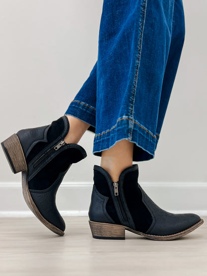 Very G Cassidy Black Tooled Bootie