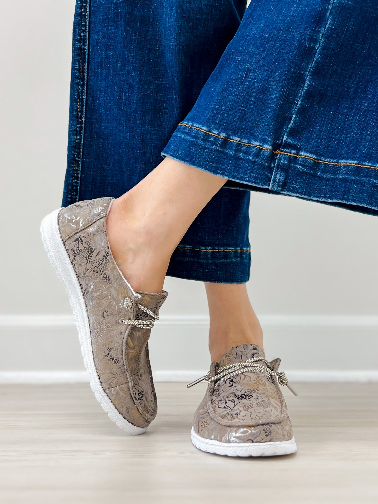 Very G Grey Holly Print Shoe