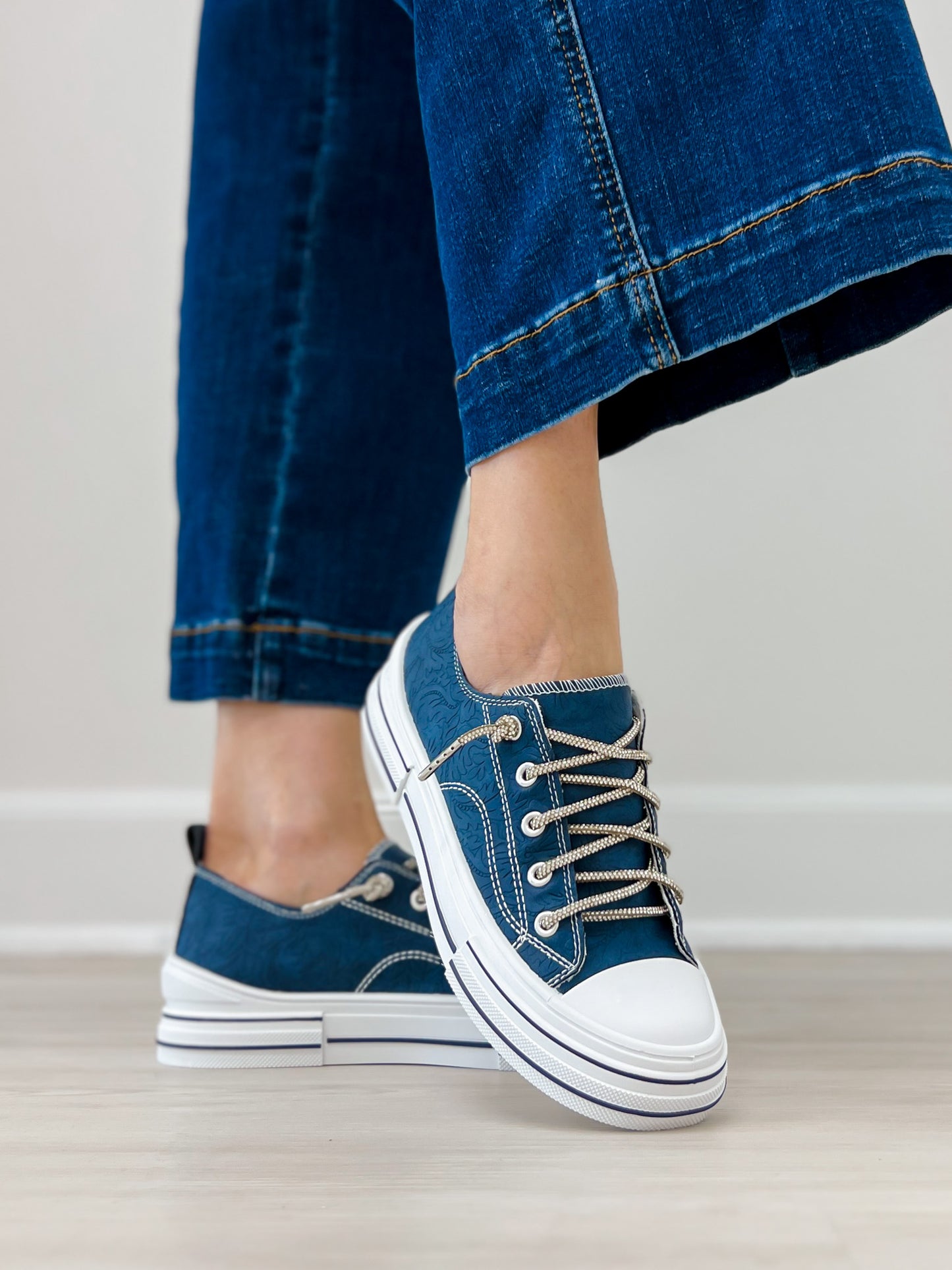 Very G Navy Aman Tooled Sneaker