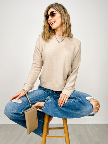 Round Neck Cloudy Knit Long Sleeve Top