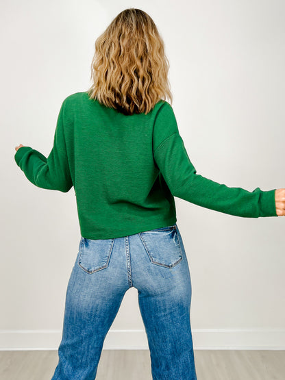 Round Neck Cloudy Knit Long Sleeve Crop Top with Pocket